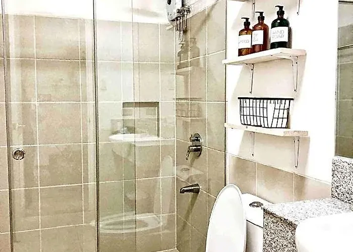 Stylish 2br | Wi-fi | With Free Parking 4*